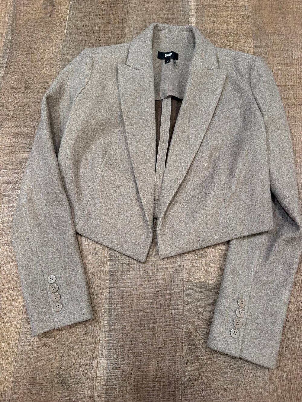 DKNY Beige Cropped Blazer Jacket